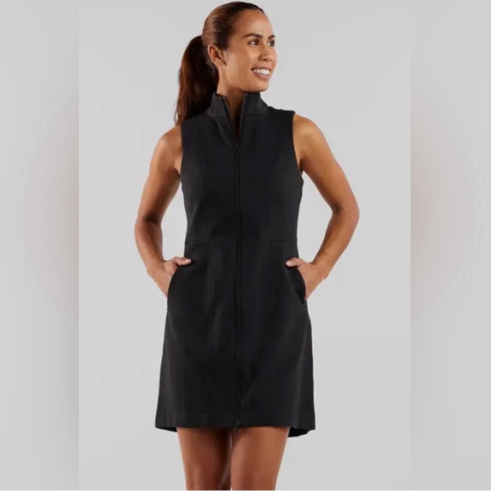 Title Nine Passport Dress Black Zip Front